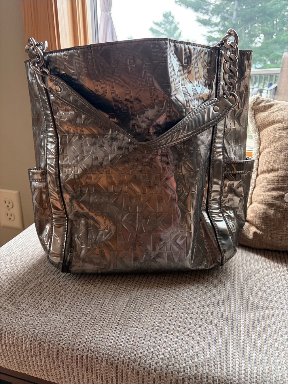 MICHAEL KORS Metallic Gunmetal Tote Bag with Chain Straps - Picture 4 of 5